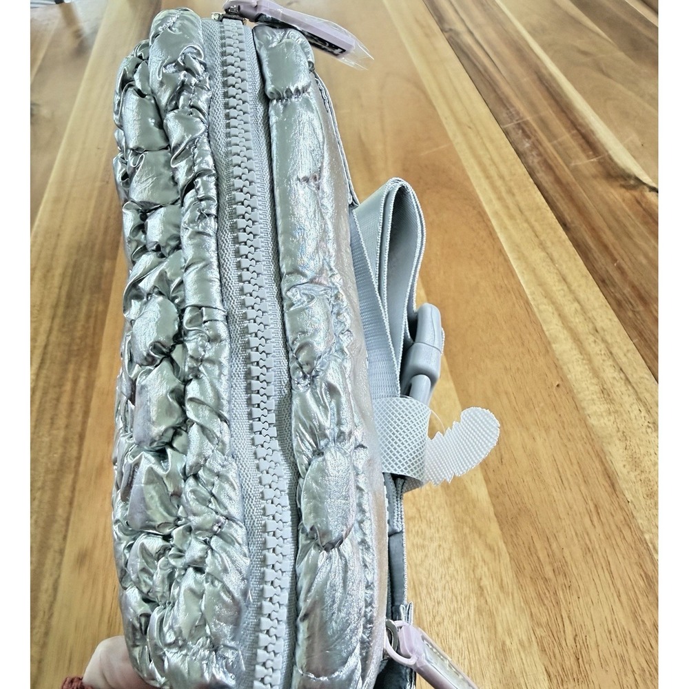 Wildfox Argent Silver Quilted Floral Puffy Fanny Pack Belt Bag Sling NWT - Picture 2 of 15